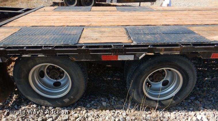 image for item KJ9858 2012 Big Tex 22GN-20BK+5  equipment trailer
