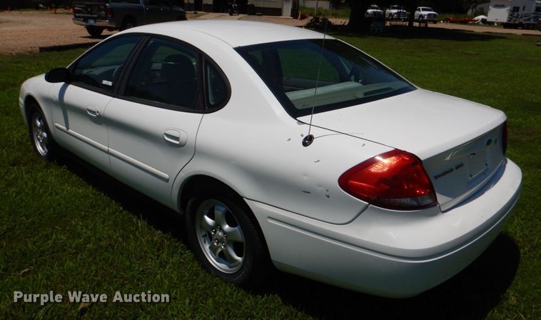 image for item KJ9864 2004 Ford Taurus SES