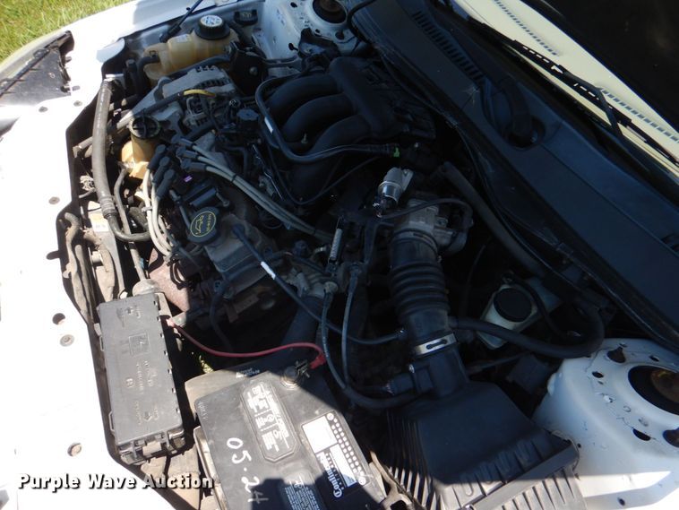 image for item KJ9864 2004 Ford Taurus SES