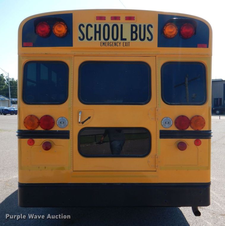 image for item KJ9870 2009 Chevrolet Express 3500  school bus