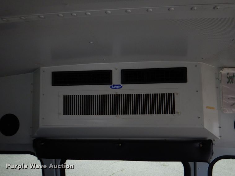 image for item KJ9870 2009 Chevrolet Express 3500  school bus