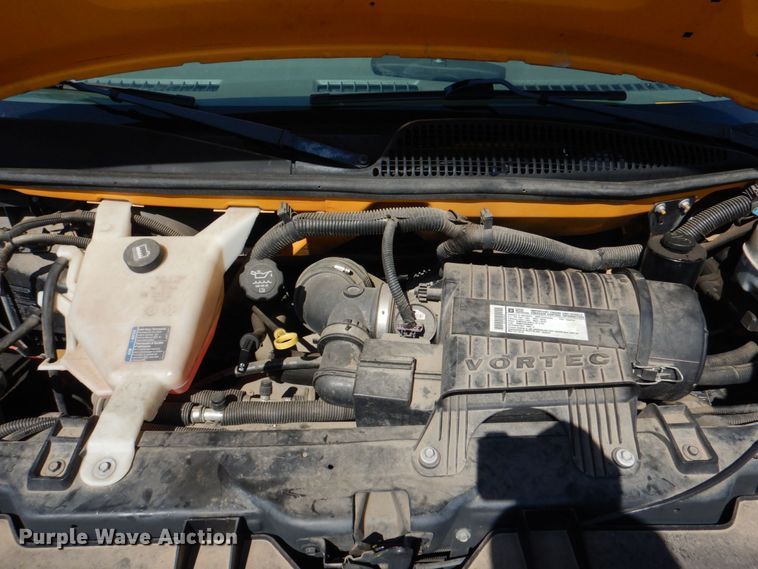 image for item KJ9870 2009 Chevrolet Express 3500  school bus