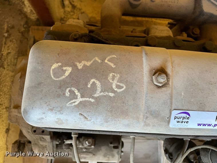 image for item KM9952 GMC  engine