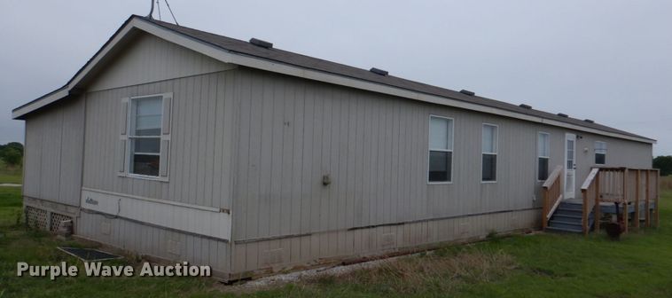 image for item KP9143 2009 Elliott Homes SW-R318  manufactured home