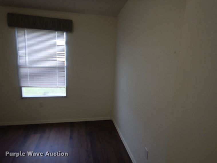 image for item KP9143 2009 Elliott Homes SW-R318  manufactured home