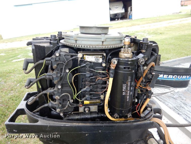 image for item KR9214 1981 Bass Tracker II  boat