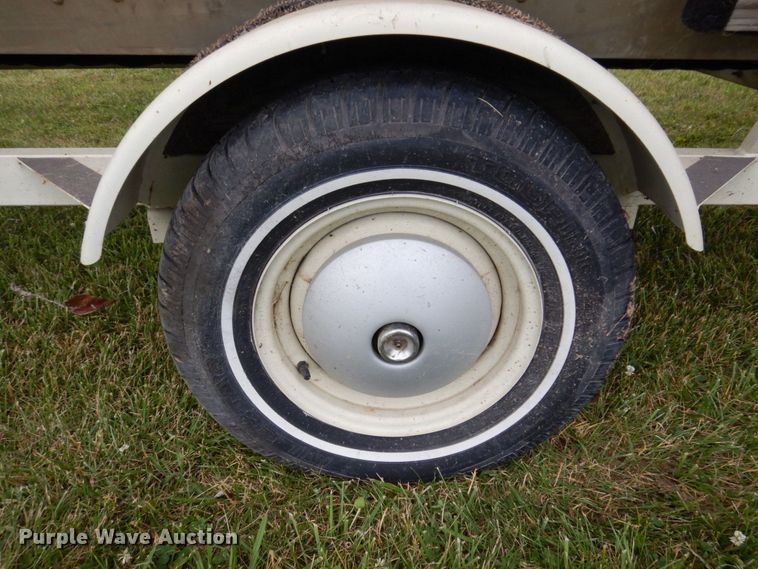 image for item KR9214 1981 Bass Tracker II  boat