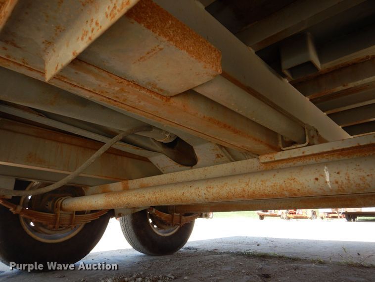 image for item KR9254 2016 Region 14000DT  dump trailer