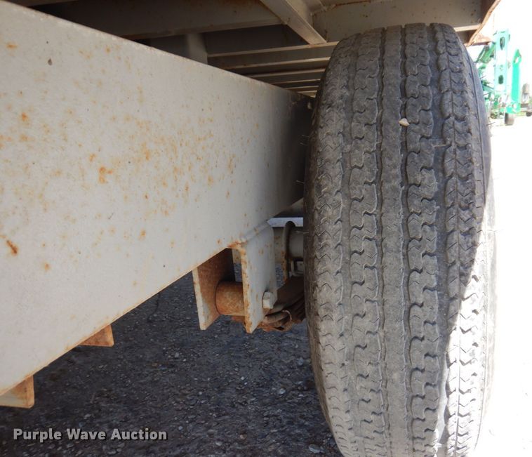 image for item KR9254 2016 Region 14000DT  dump trailer