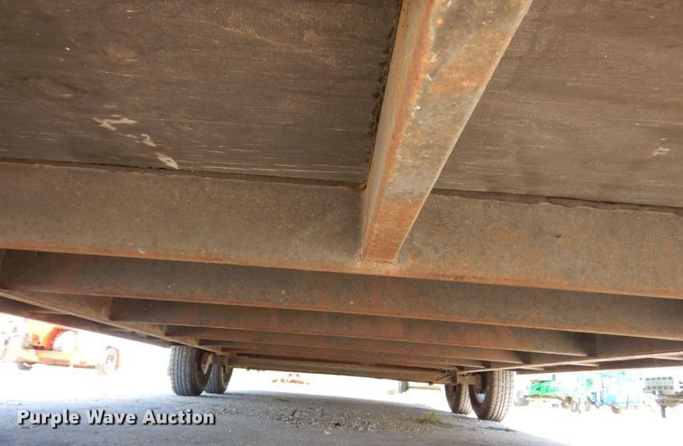 image for item KR9255 2009 Storm  enclosed cargo trailer