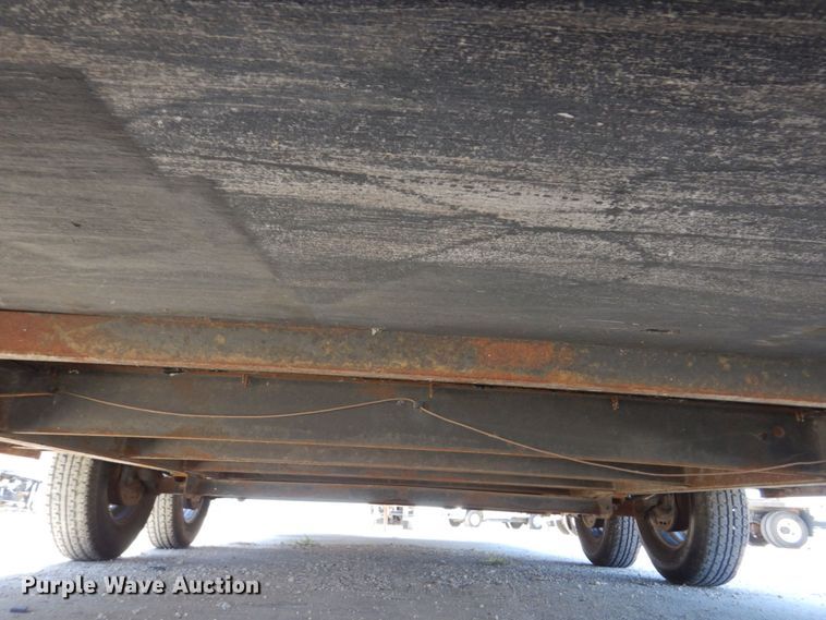 image for item KR9255 2009 Storm  enclosed cargo trailer