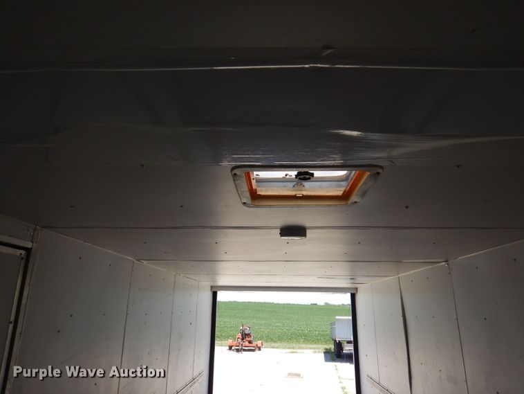 image for item KR9255 2009 Storm  enclosed cargo trailer