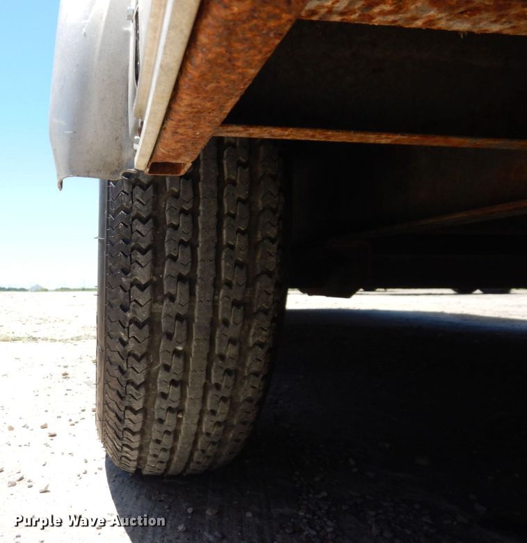 image for item KR9255 2009 Storm  enclosed cargo trailer