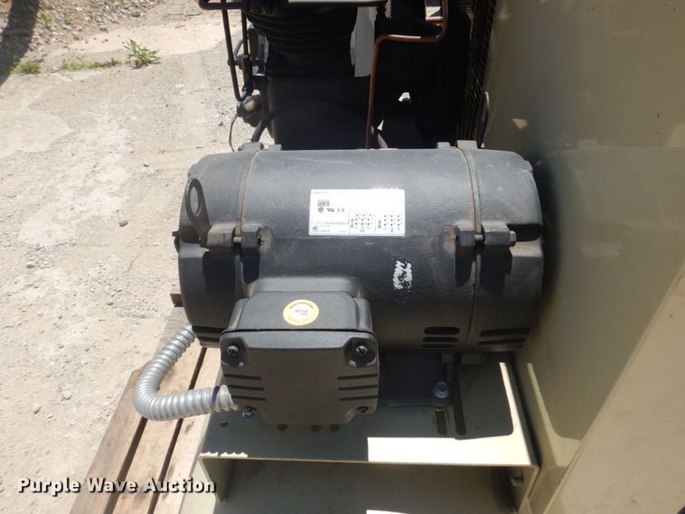 image for item KR9258 Ingersoll Rand 2545E10-VP  air compressor