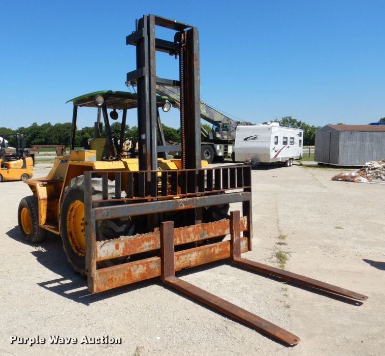 image for item KR9263 Sellick SM8000  forklift