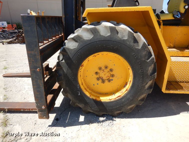 image for item KR9263 Sellick SM8000  forklift