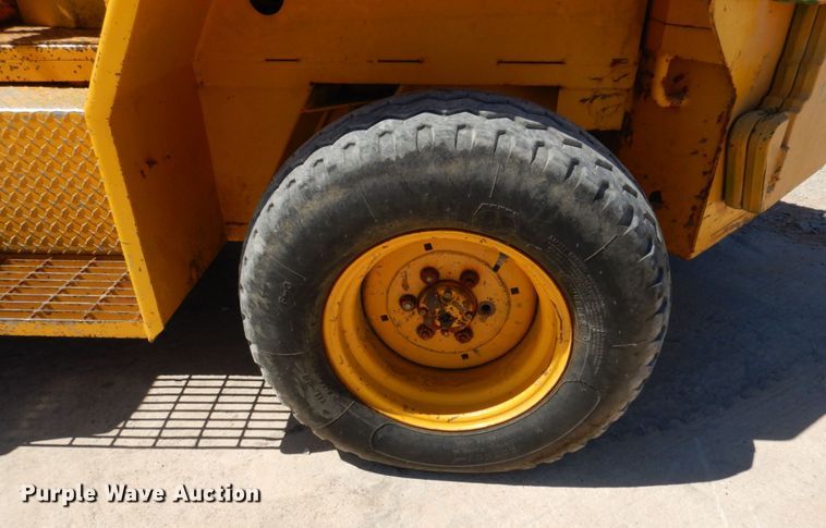 image for item KR9263 Sellick SM8000  forklift