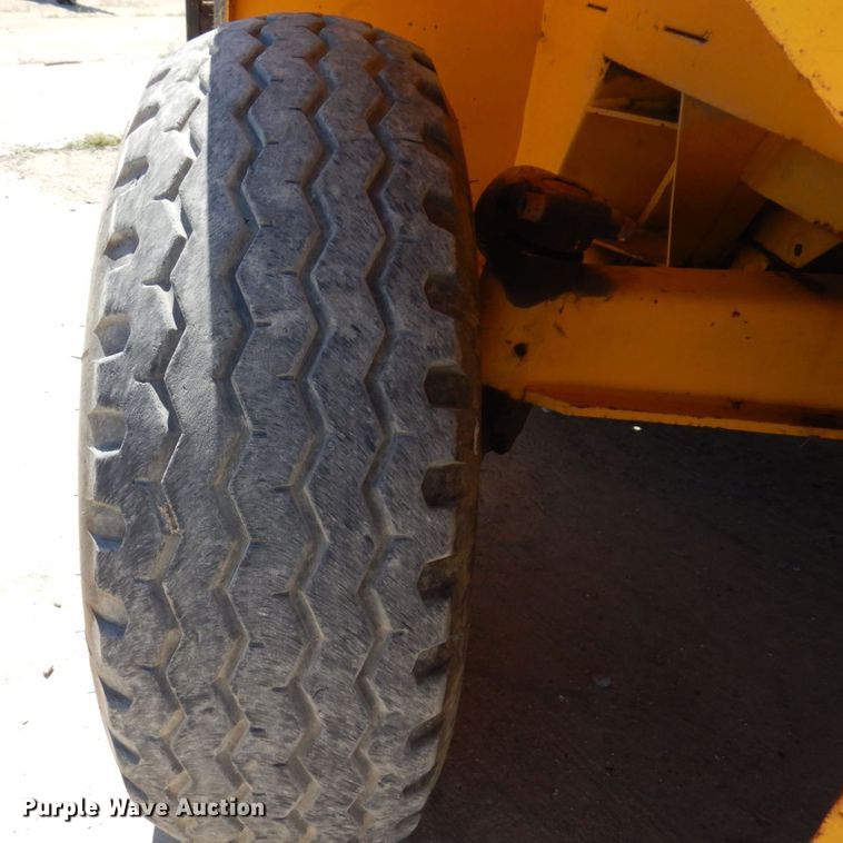 image for item KR9263 Sellick SM8000  forklift