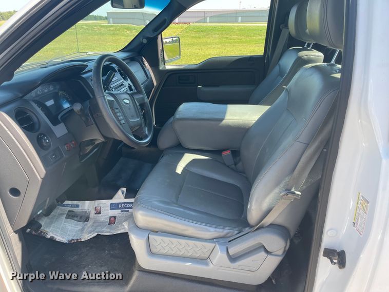 image for item LF9072 2012 Ford F150 XL  pickup truck