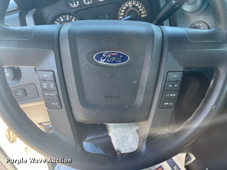 image for item LF9072 2012 Ford F150 XL  pickup truck