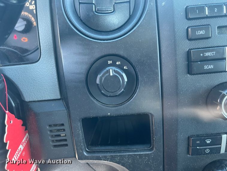 image for item LF9072 2012 Ford F150 XL  pickup truck