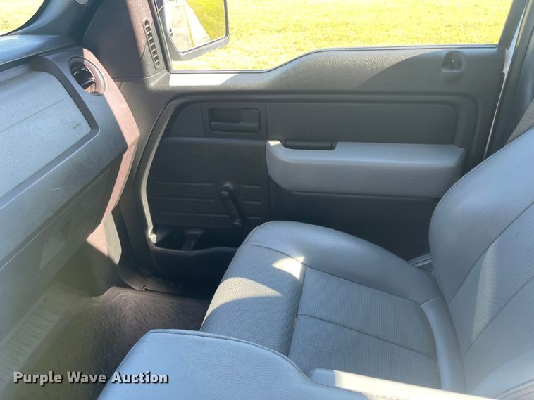 image for item LF9072 2012 Ford F150 XL  pickup truck