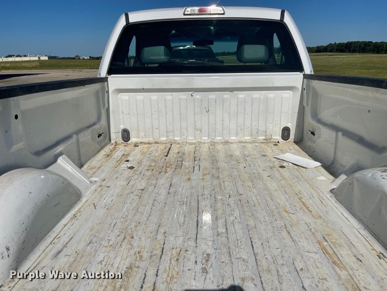 image for item LF9072 2012 Ford F150 XL  pickup truck