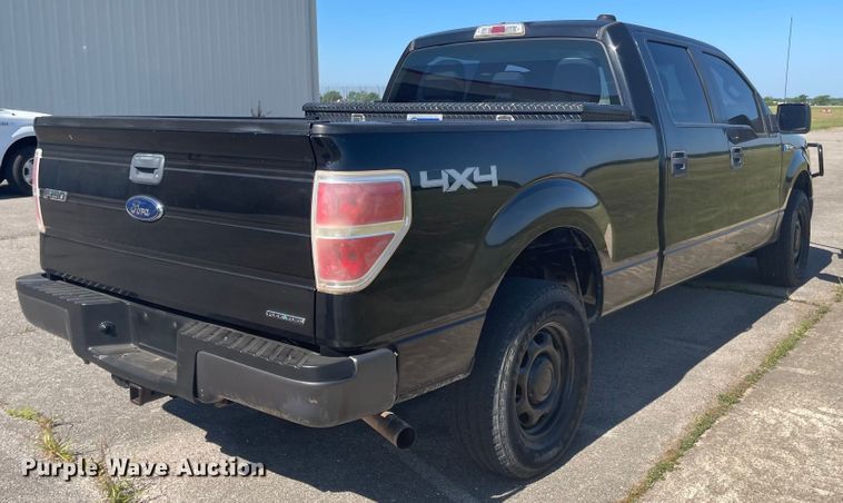 image for item LF9073 2012 Ford F150 XL  SuperCrew pickup truck