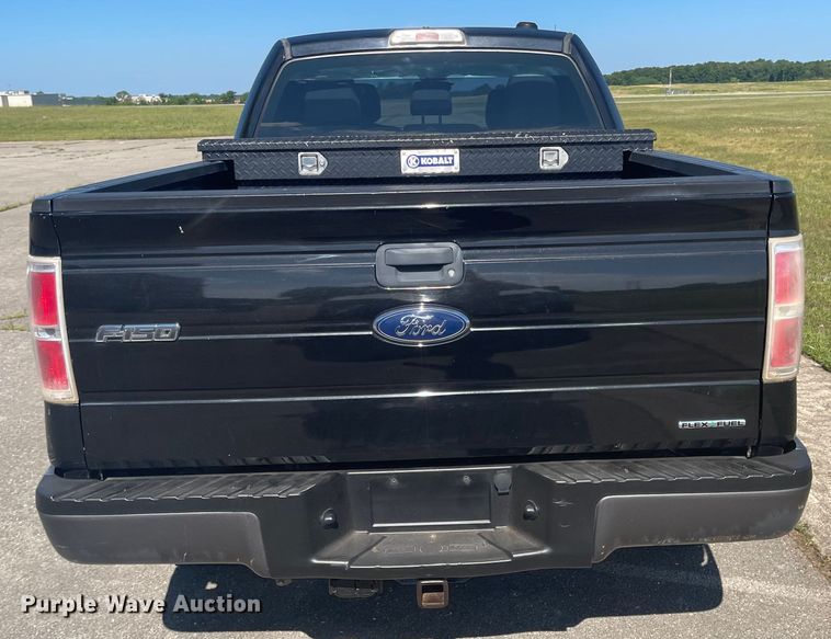 image for item LF9073 2012 Ford F150 XL  SuperCrew pickup truck