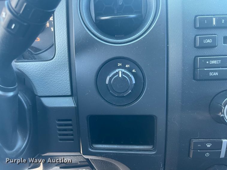 image for item LF9073 2012 Ford F150 XL  SuperCrew pickup truck