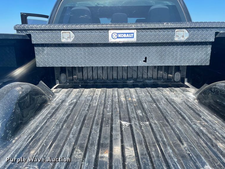 image for item LF9073 2012 Ford F150 XL  SuperCrew pickup truck