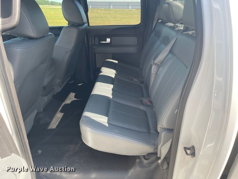 image for item LF9074 2013 Ford F150 XL  SuperCrew pickup truck