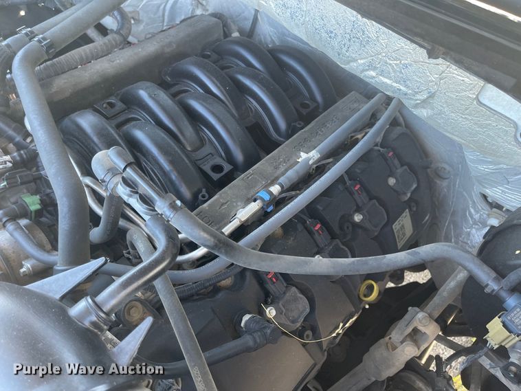 image for item LF9074 2013 Ford F150 XL  SuperCrew pickup truck