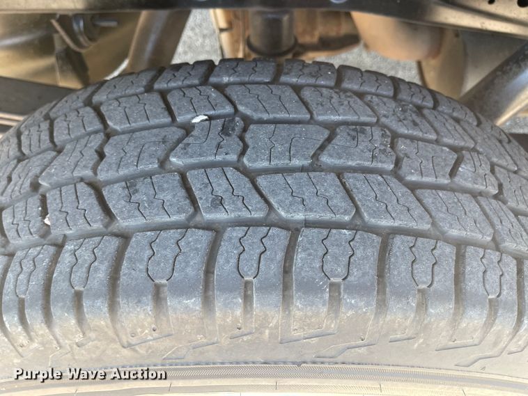 image for item LF9074 2013 Ford F150 XL  SuperCrew pickup truck