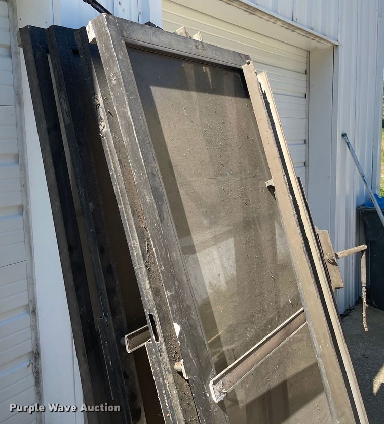 image for item LF9076 (15) doors