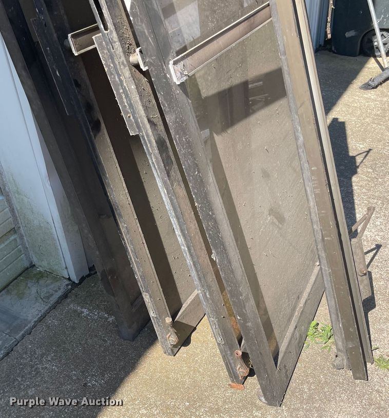 image for item LF9076 (15) doors