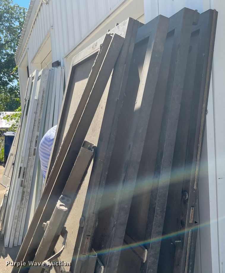 image for item LF9076 (15) doors