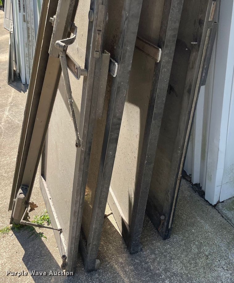 image for item LF9076 (15) doors