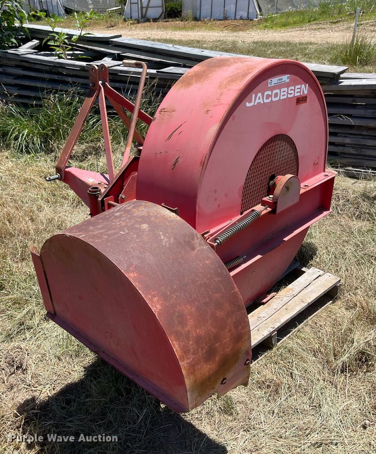 Jacobsen B40 straw blower in Highlandville, MO Item LF9093 sold
