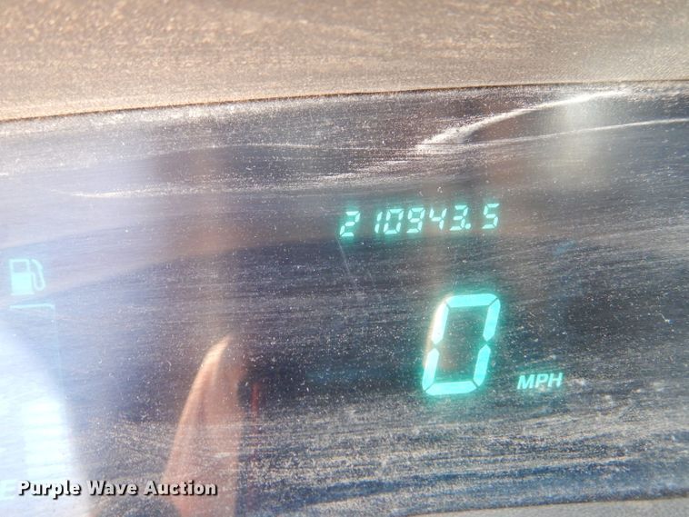 image for item LP9388 1995 Lincoln Town Car  limousine