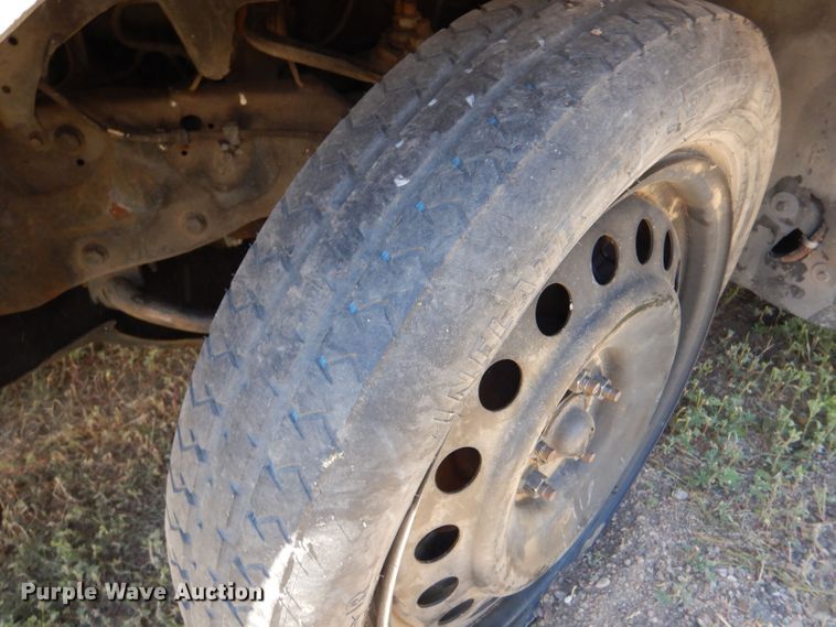 image for item LP9388 1995 Lincoln Town Car  limousine