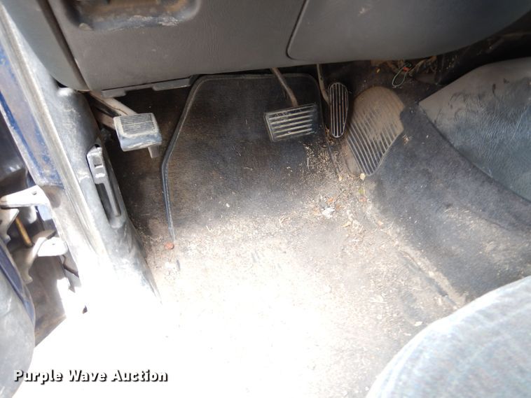 image for item LP9390 2001 Chevrolet Blazer  SUV