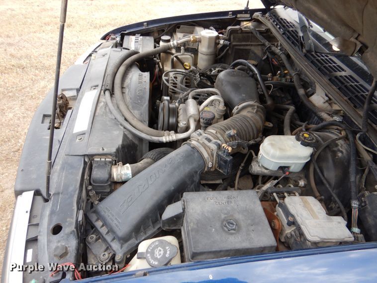 image for item LP9390 2001 Chevrolet Blazer  SUV