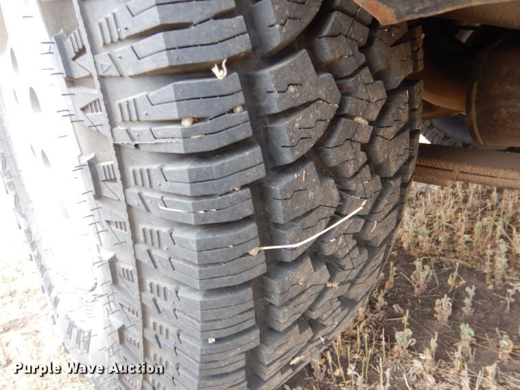 image for item LP9390 2001 Chevrolet Blazer  SUV