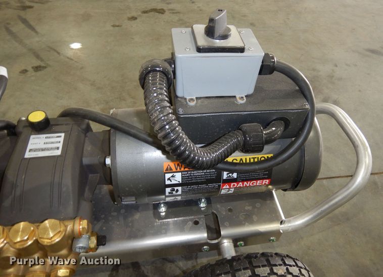 image for item LT9832 Hotsy LF3530F  pressure washer