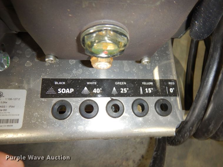 image for item LT9832 Hotsy LF3530F  pressure washer