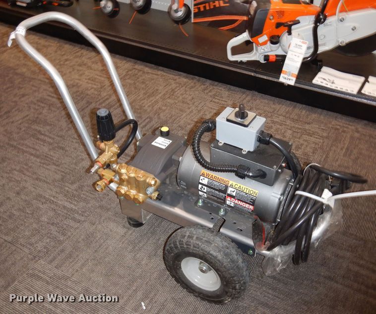 image for item LT9835 2021 Hotsy  pressure washer