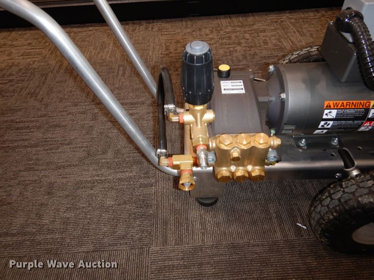 image for item LT9837 2021 Hotsy HD 1.9  pressure washer