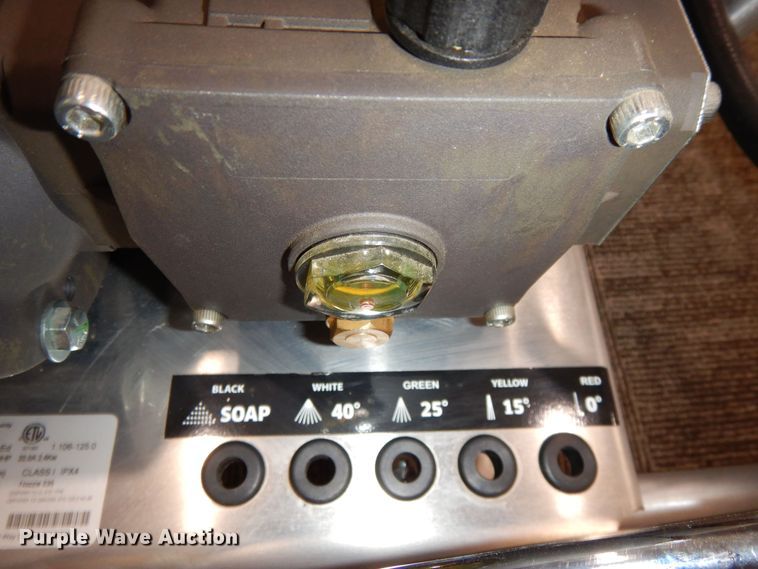 image for item LT9837 2021 Hotsy HD 1.9  pressure washer