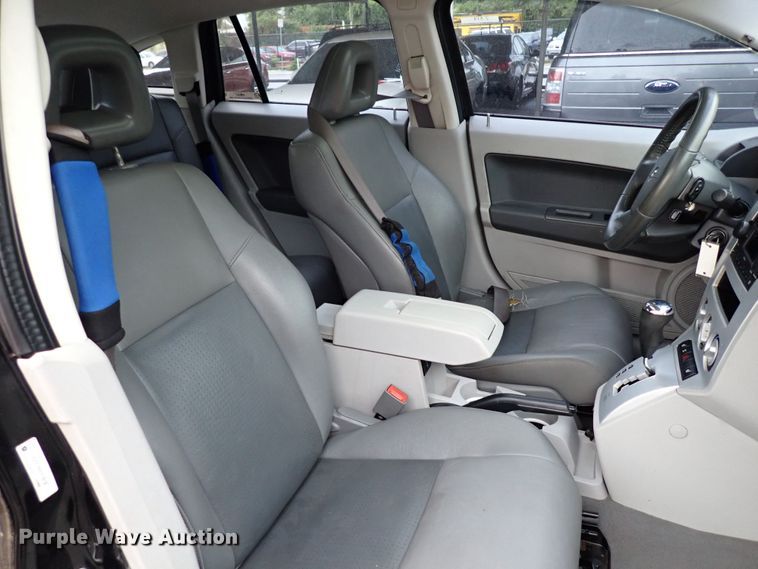 image for item LU9005 2007 Dodge Caliber